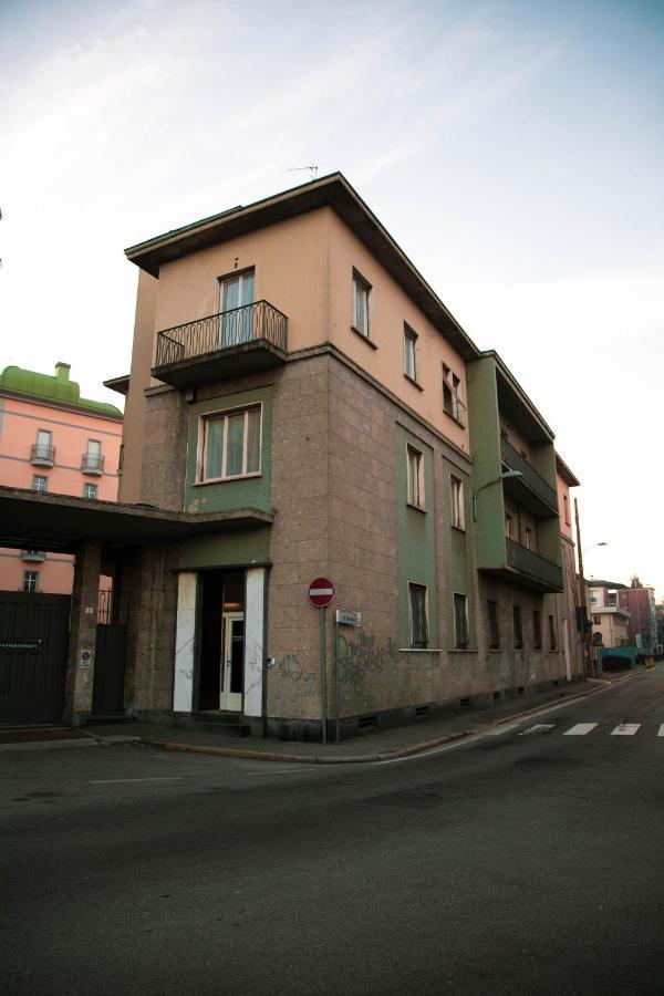 Palazzo Pasta Malpensa Aparthotel Gallarate Exteriör bild